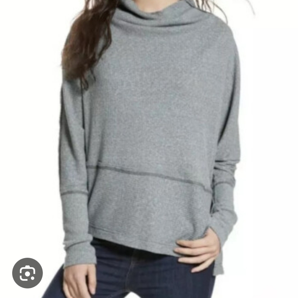 We The Free Free People Londontown Thermal Top Heather Gray Sz XS Long Sleeved